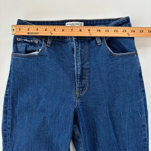 Abercrombie & Fitch Women's Medium Rinse High Rise Mom Jeans Curve Love Size 27/ - Picture 8 of 10